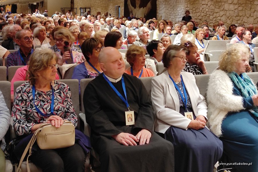 092 Konferencje w Sali Papieskiej.jpg